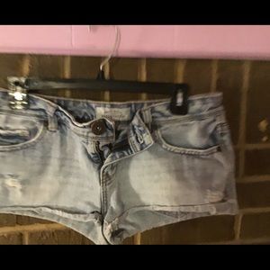 Aeropostale cut off jeans shorts sz 5/6 love these